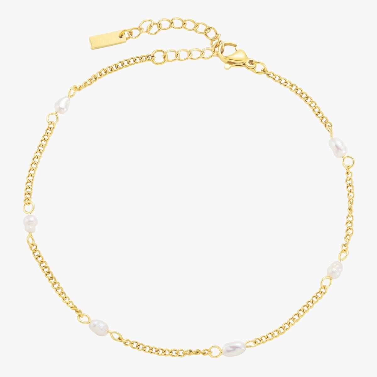 Selene Jewelry gold freshwater pearl bracelet, flat lay