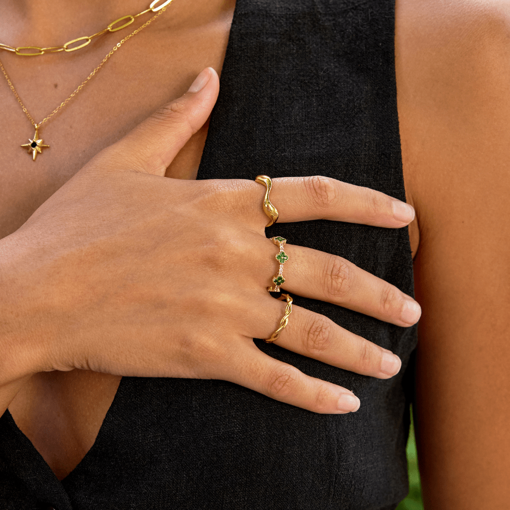 18K Gold Wave Ring - Beautiful Earth Boutique