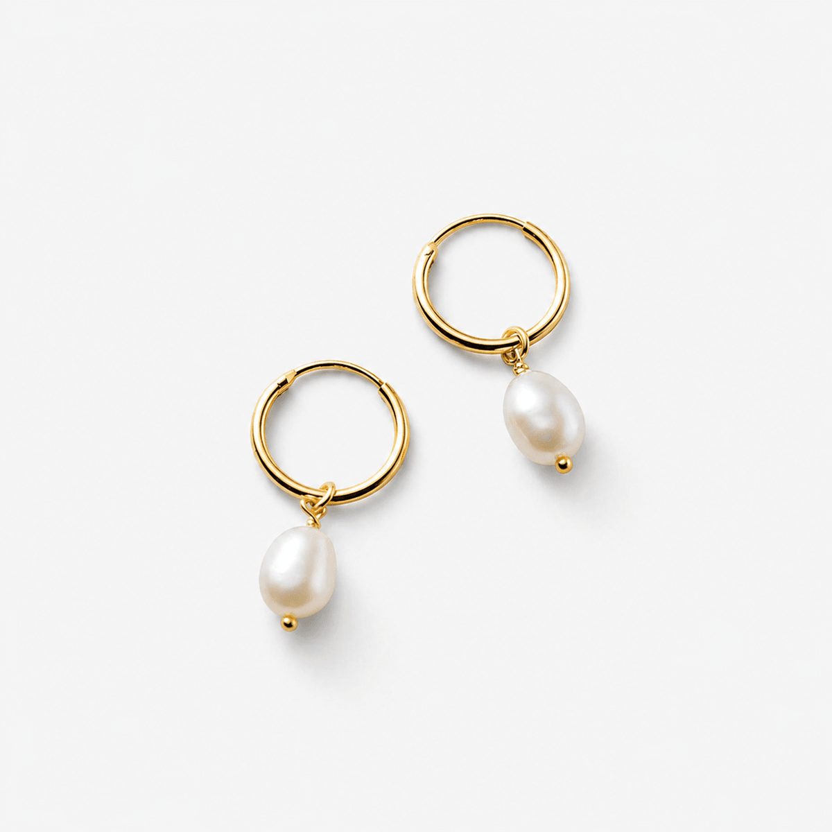 Freshwater Pearl Bella Hoop Earrings - Beautiful Earth Boutique