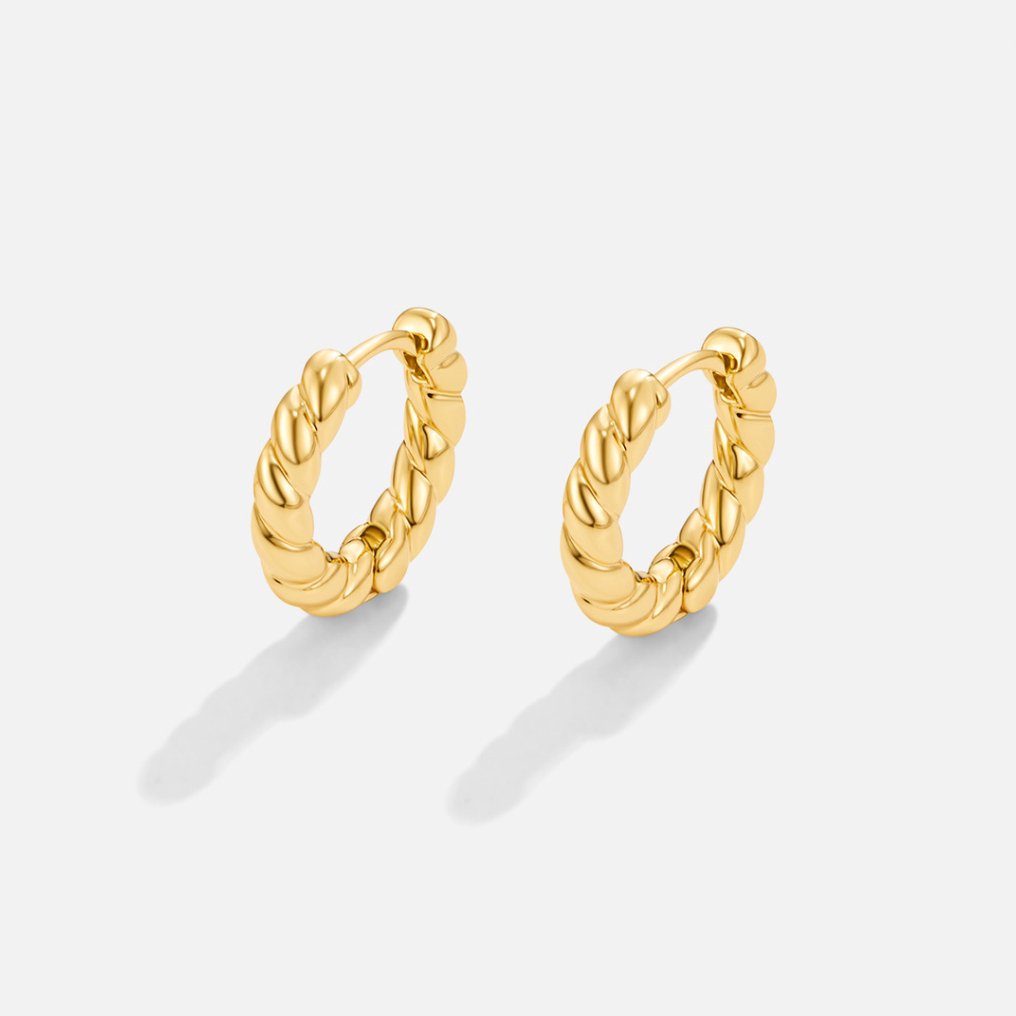 Layla Gold Twist Earrings - Beautiful Earth Boutique