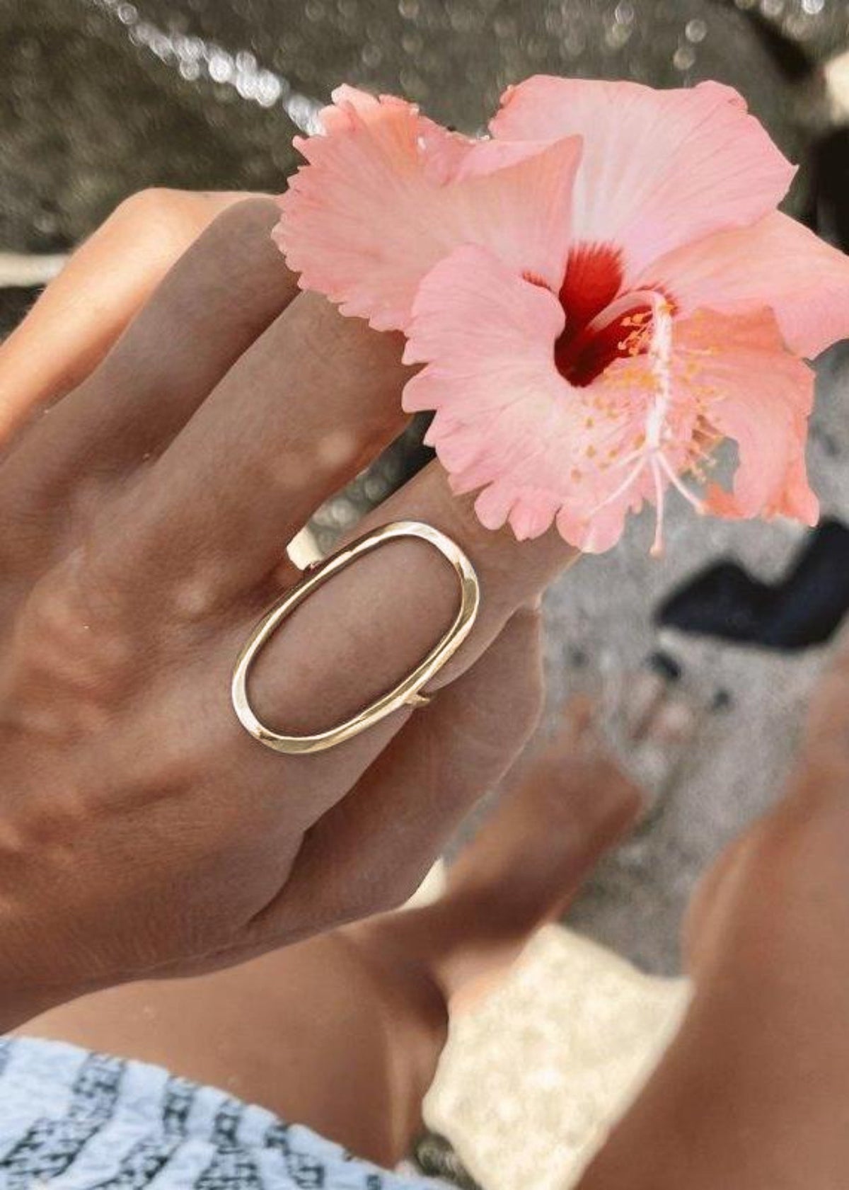 Oval Ring
