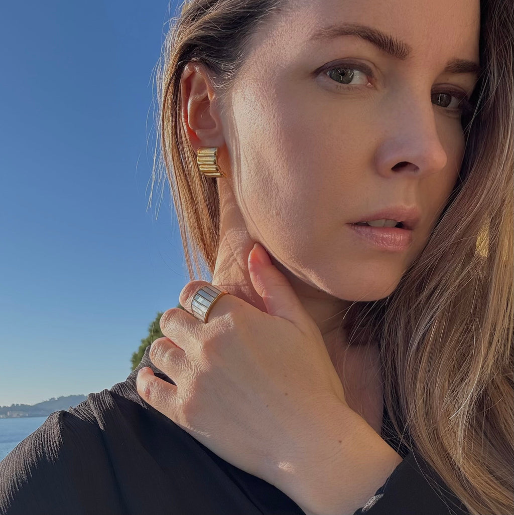 pearl shell ring gold