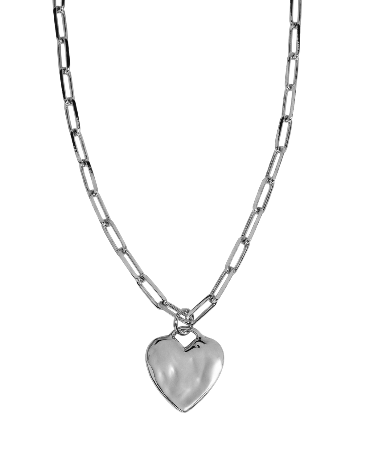 Silver chain necklace with a heart pendant